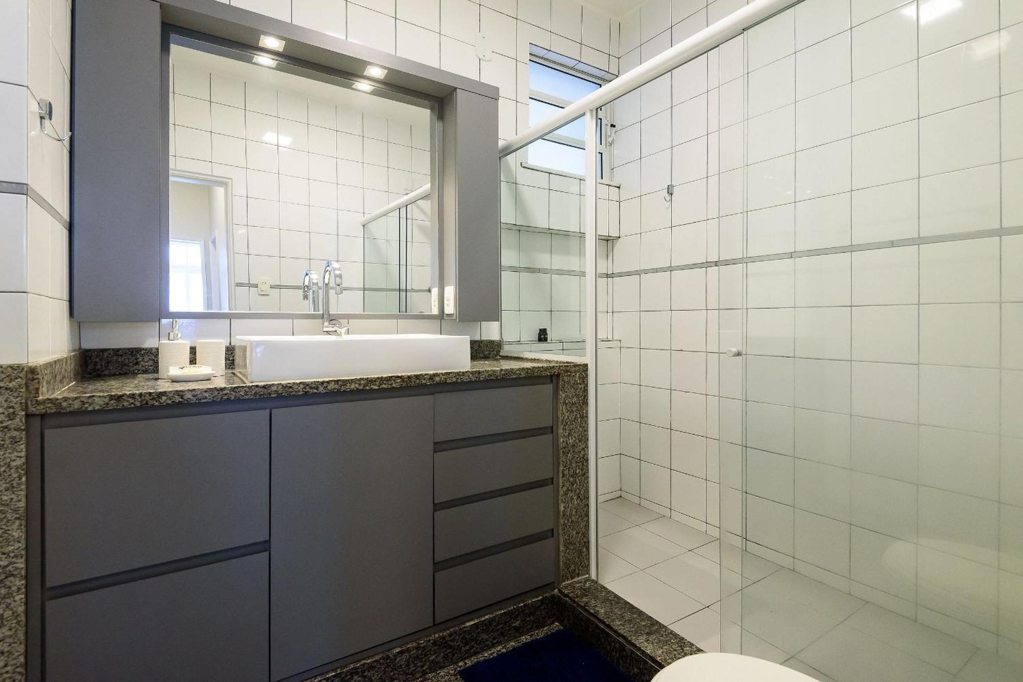 2qtos Em Copacabana A 7 Min Da | Gb 112/502 Apartamento *